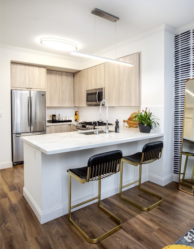 Reveal Playa Vista