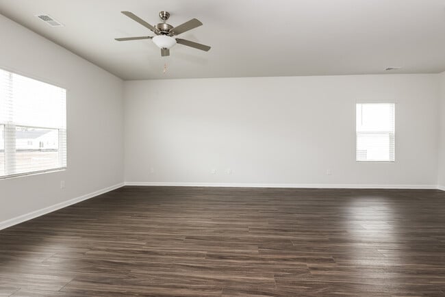 Photo - 109 Percheron Dr