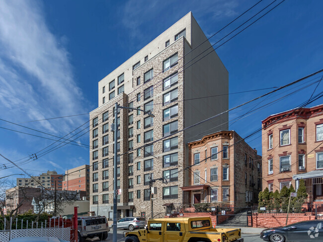 Photo - 2051 Ryer Ave Apartments
