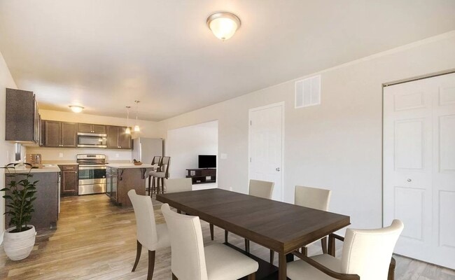 Photo - Newer 4 Bedroom For Lease!