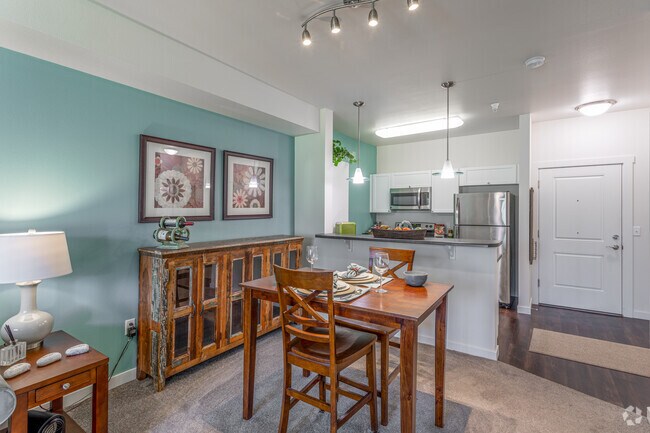1BR, 1BA - 639 SF - Flathead