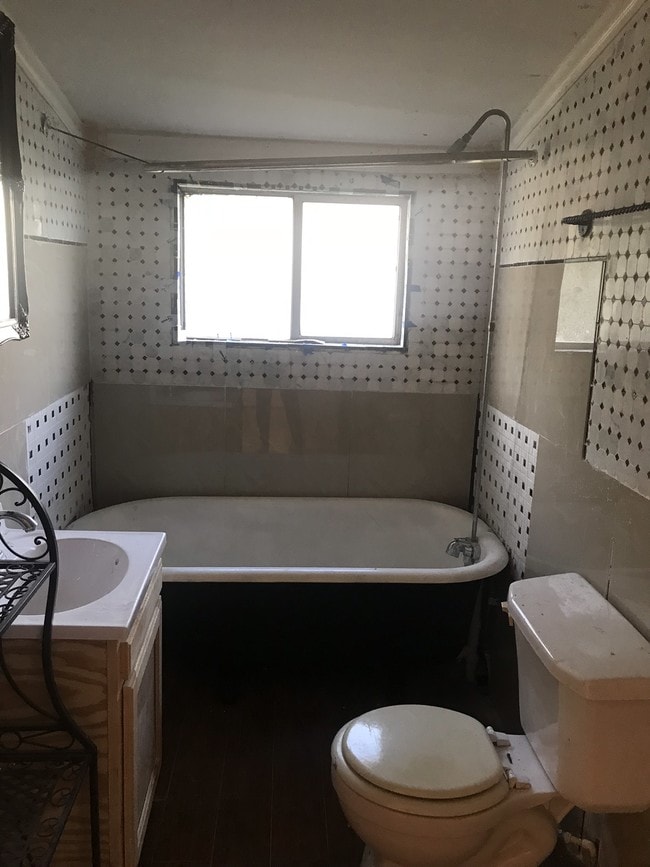 Photo - 2515 Riverside Dr