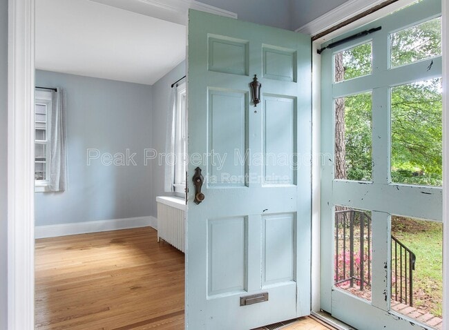 Photo - 1500 Cedar Ln