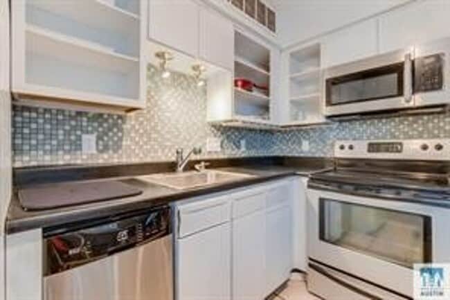 Photo - 1840 Burton Dr Unit 199