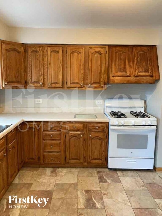 Photo - 20037 Orchard Ave