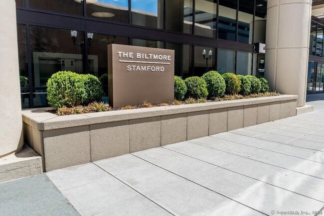 Photo - 127 Greyrock Pl Unit APT 511