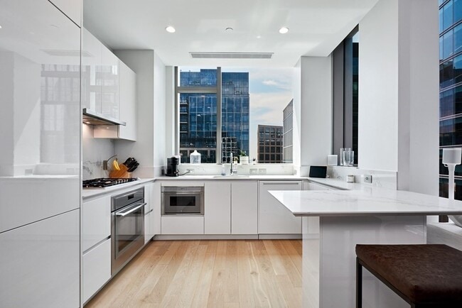 Photo - 133 Seaport Blvd Condo Unit 1703