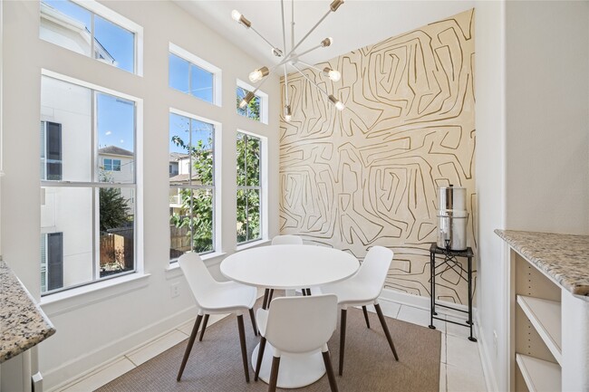 Photo - 811 Patterson St