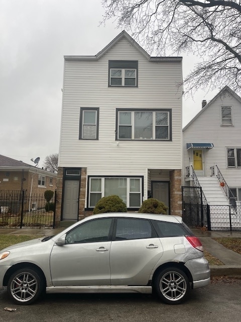 Building Photo - 2438 W 45th Pl Unit 1F