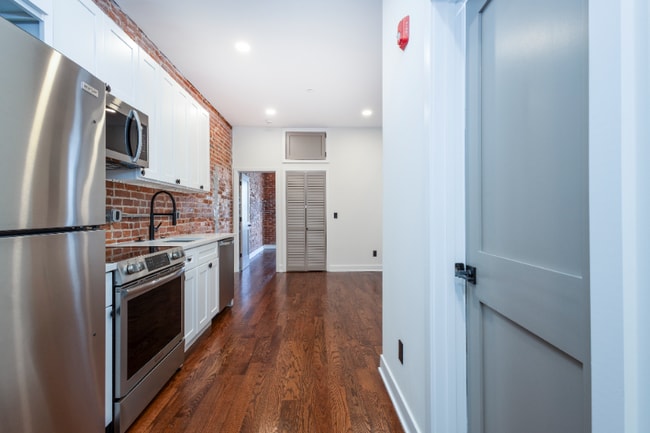 Photo - 1613 N 33rd St Unidad C