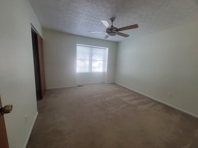 Photo - 8173 Newark Ave