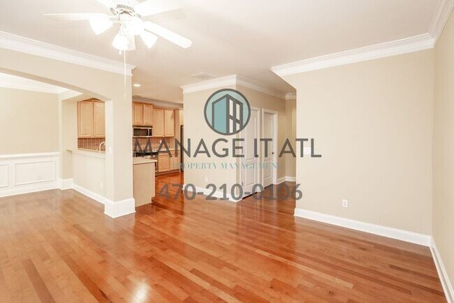 Photo - 3 Bedroom Townhome for Rent- Peachtree Rid...