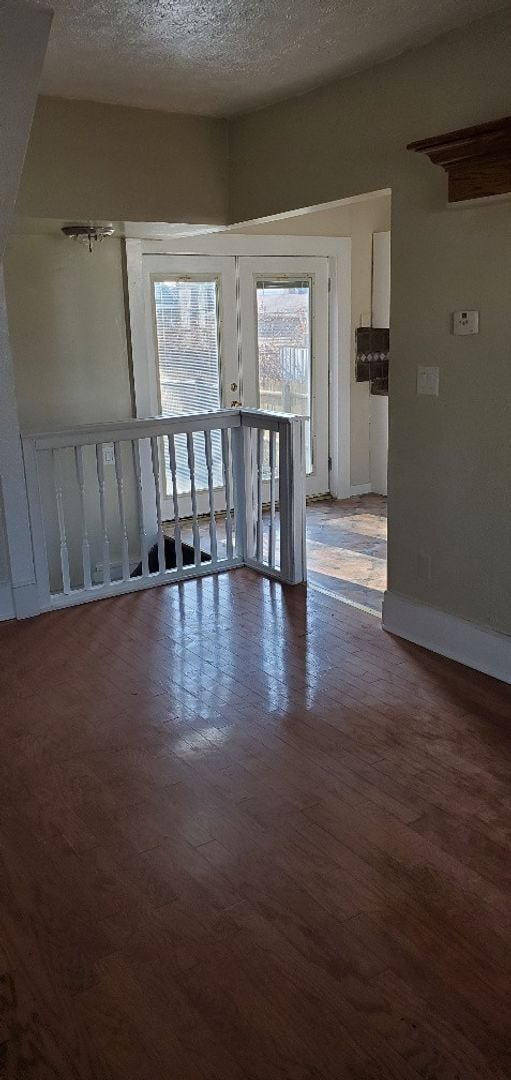 3BDRM HOUSE FOR RENT - 3BDRM HOUSE FOR RENT