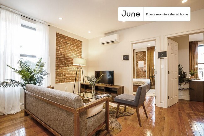 Room in Shared 3 bed/2 bath home in Upper West Side
