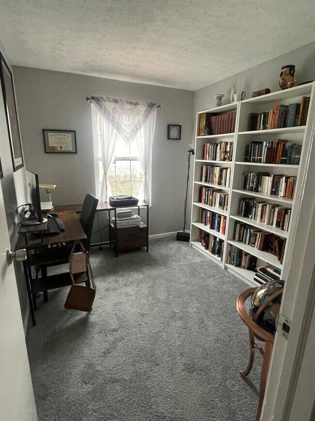 Photo - 1530 Slade Ave Unit 303