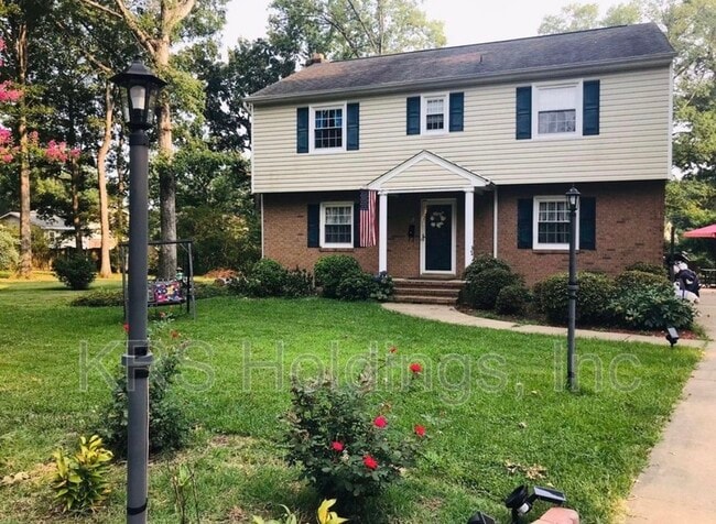 Building Photo - 3 Laurel Ct