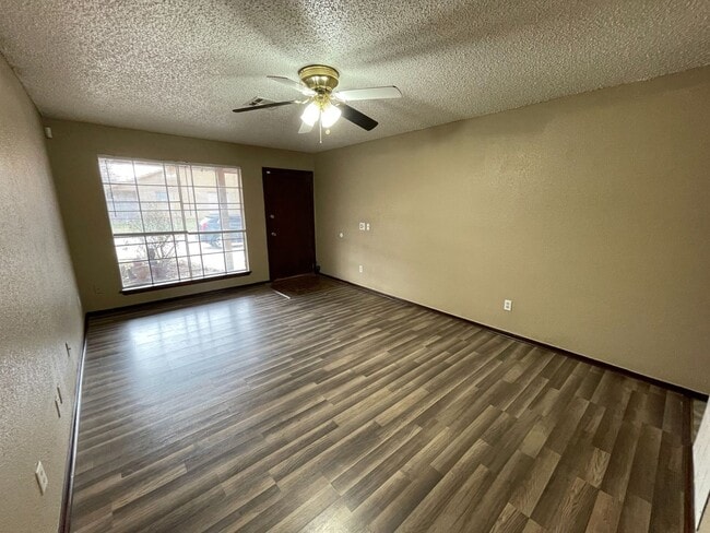 Photo - Duplex for Lease in Midwest City May