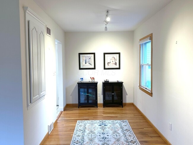 Photo - 2443 Shrewsbury Rd