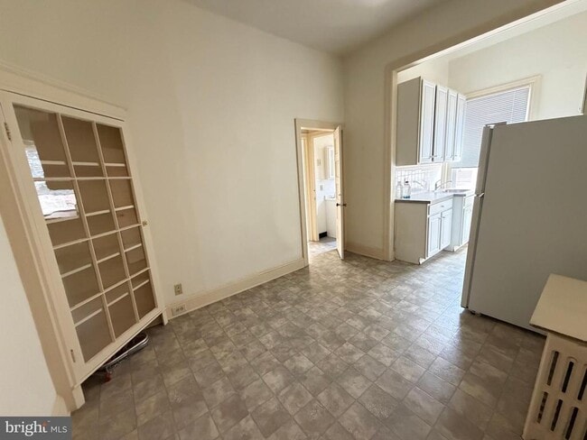 Building Photo - 2441 Brown St