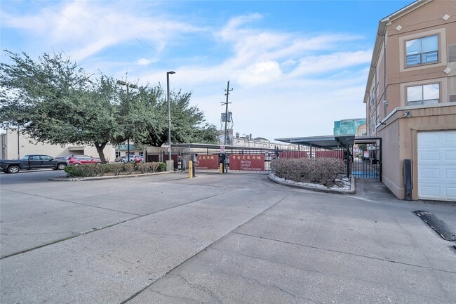 Photo - 6633 W Sam Houston Pkwy S Unit 1G