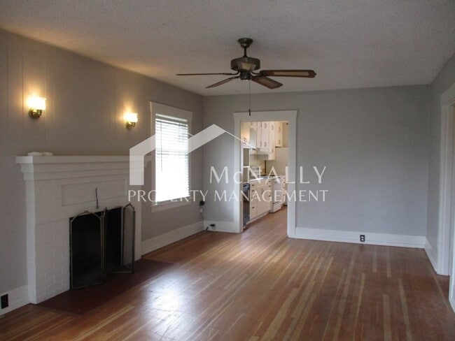 4826 Park Ave. S