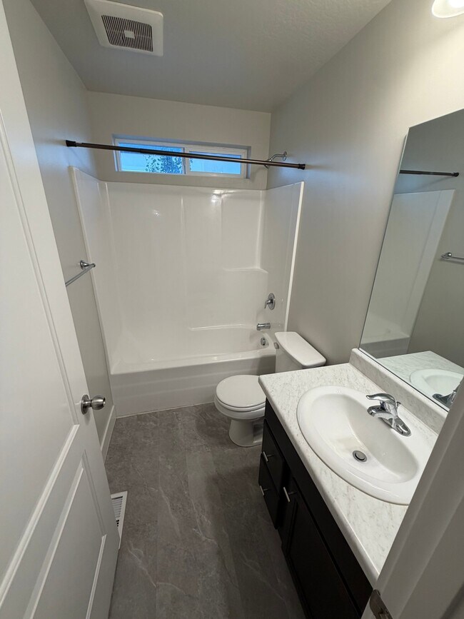 136 E Gilbert Peak Way Unit 1