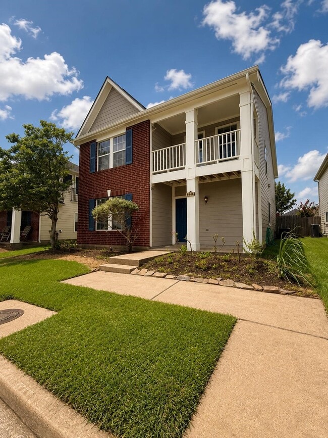 Building Photo - 6146 Settlers Lake Cir W