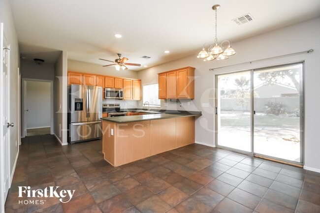 Photo - 39226 N Luke Cir