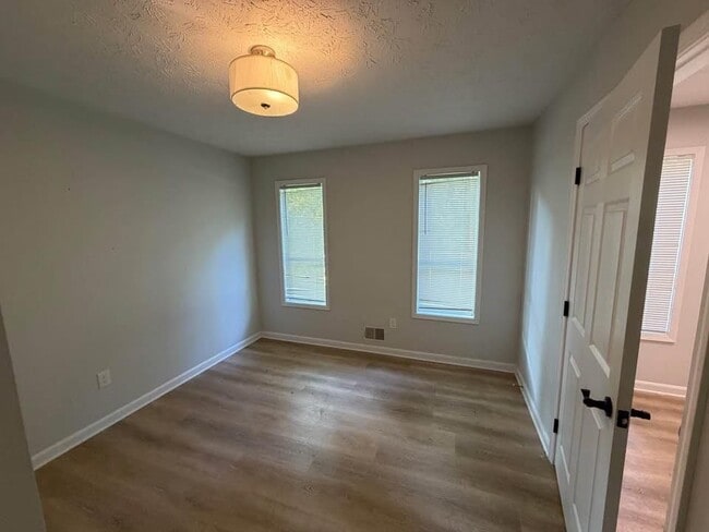 Photo - 2532 Hidden Hills Dr