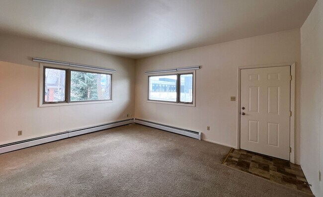 Photo - 302-308 N 11th Ave Unit 302 N 11th Ave
