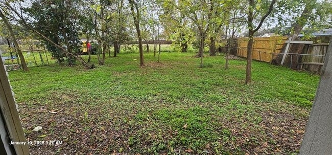 Photo - 8914 Amblewood Dr