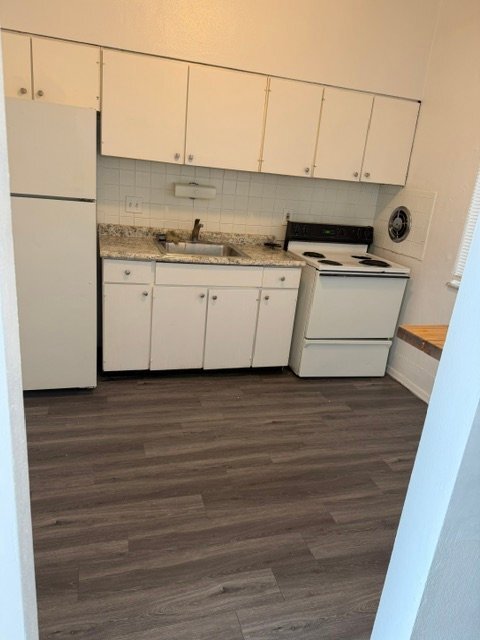 Photo - 7121-7159 Lexington Ave Unit 7155