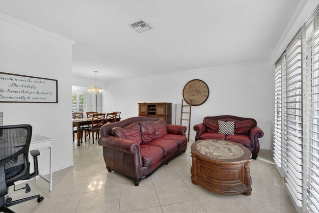 Photo - 235 NW 91st Ave