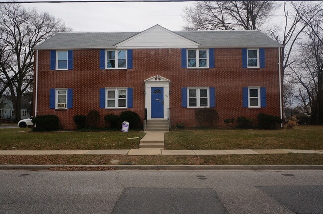 Building Photo - 500 5th St Unit D