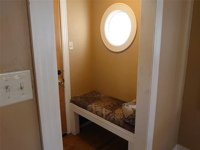 Photo - 517 Meander St