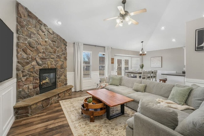 Photo - 956 S 1525 W Unidad ID1250670P