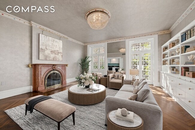 Building Photo - 114 E 30th St