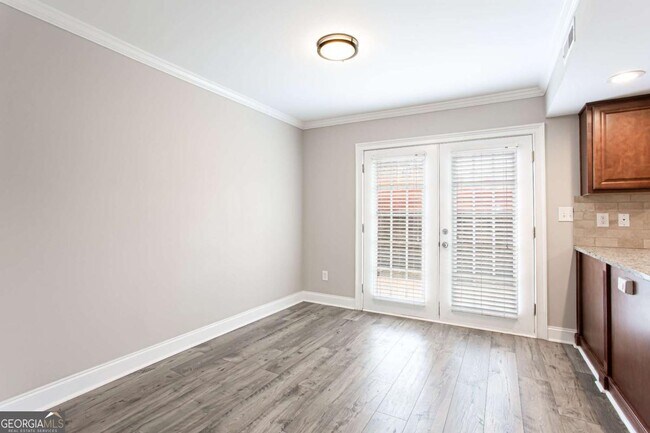 Photo - 7 Villa Ct SE