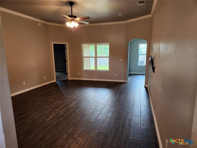 Photo - 2574 Belle Hubbard Trl