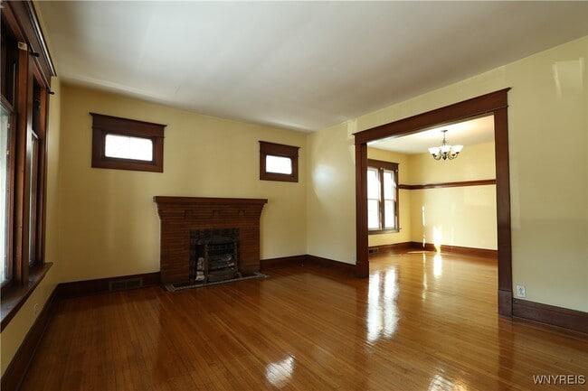 Photo - 38 Norwalk Ave