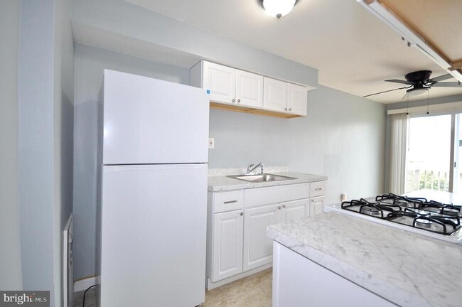 Photo - 3432 Ashfield Ln