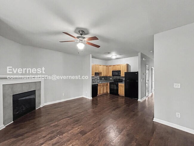 Photo - 585 McWilliams Rd SE