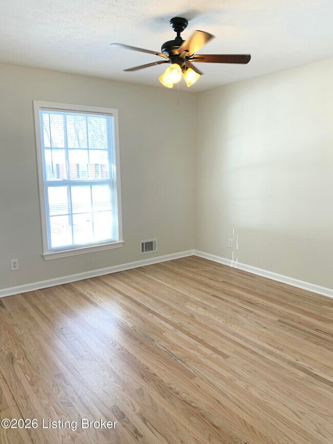 Photo - 921 Fenley Ave