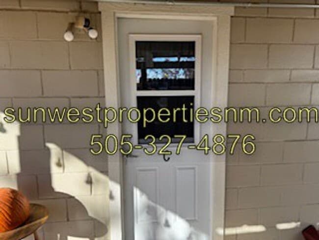 Photo - 318 N Monterey Ave Apartamento Unidad C