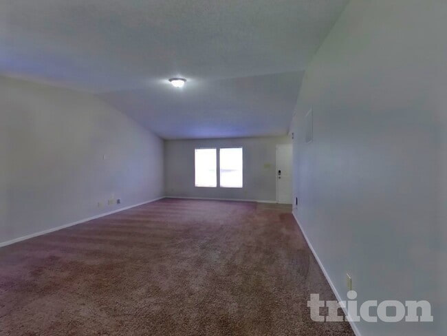 Photo - 8643 Hopewell Ct