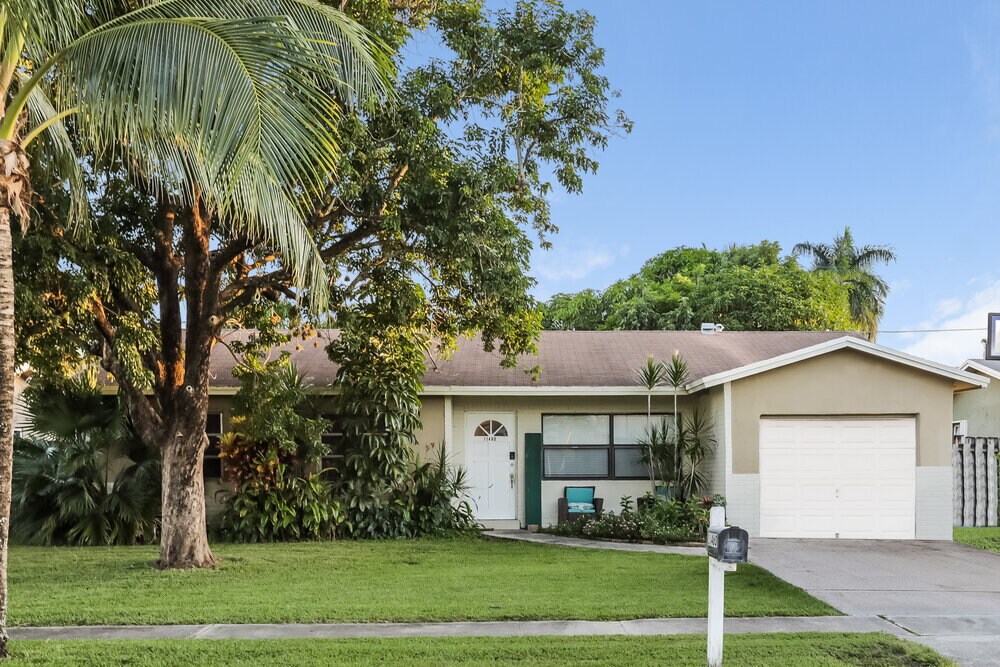 Photo - 11460 NW 40th Pl