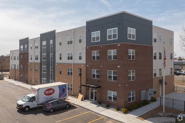 Building Photo - Brenton Grove II Rental