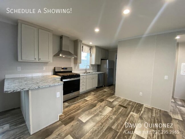 Building Photo - 209 Monterey Dr
