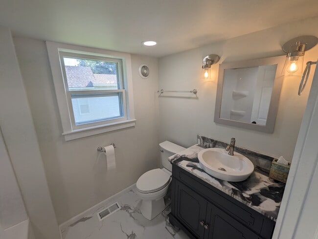 Photo - 1017 N 10th St