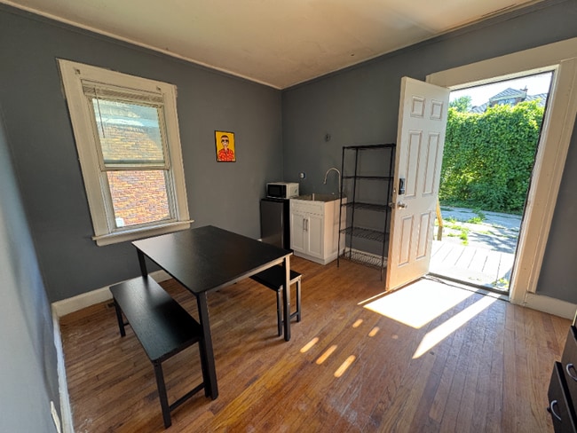 Photo - 3625 Bedford St Unit 2